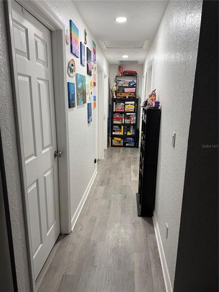 Furnished interior view inside a new home in , Mascotte (Image 9).