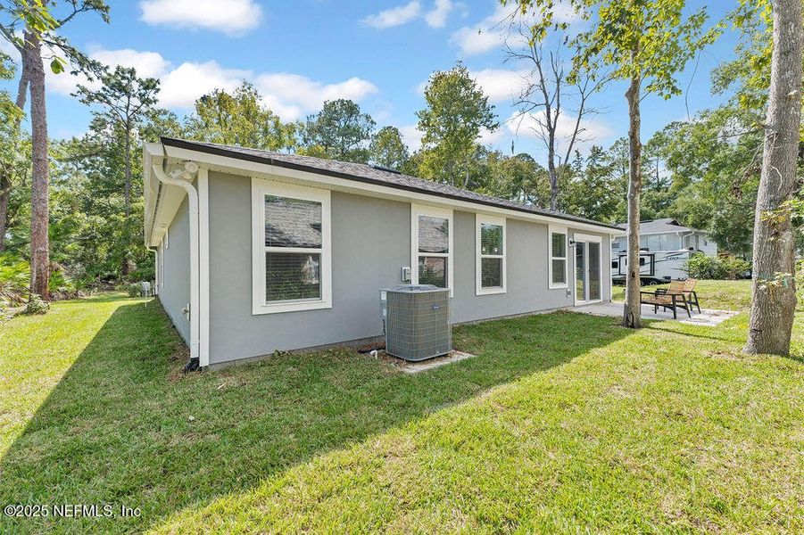Exterior details and patio area of a home in , Jacksonville (Image 3). Exterior details and patio area of a home in , Jacksonville (Image 3).