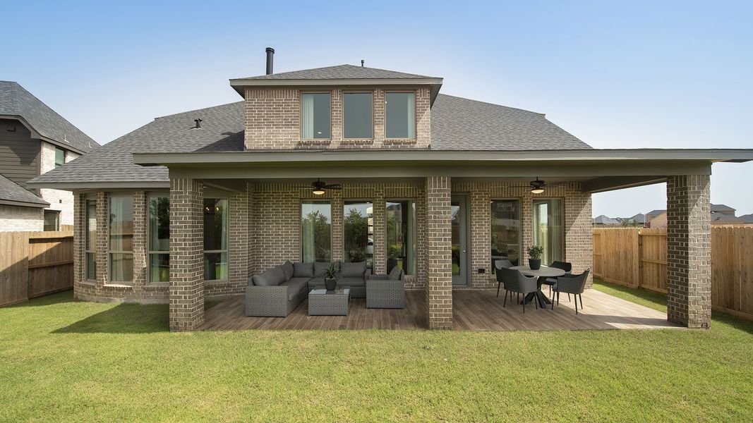 Exterior details and patio area of a home in Bridgeland, Cypress (Image 20).