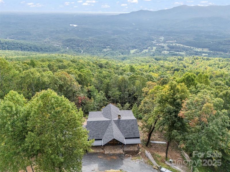 Image 37 of a home in .