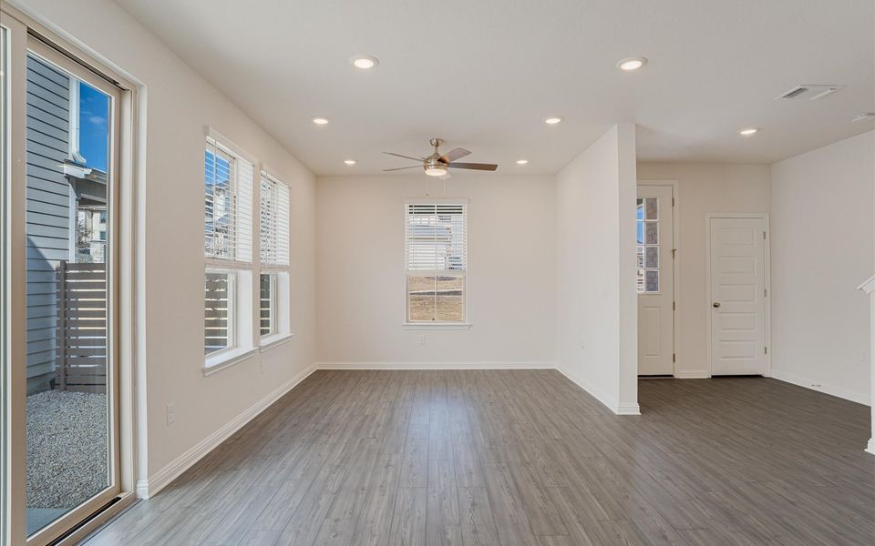 Spacious, unfurnished interior of a new home in Easton Park, Austin (Image 9).