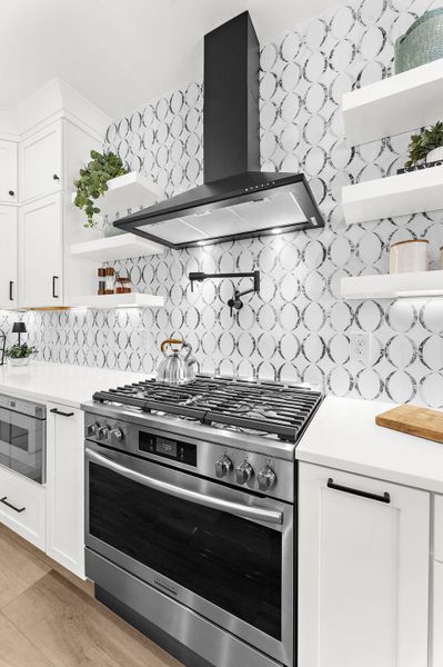 Image 83 of a home in .