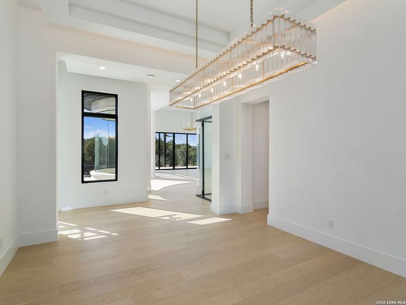 Spacious, unfurnished interior of a new home in , San Antonio (Image 51).