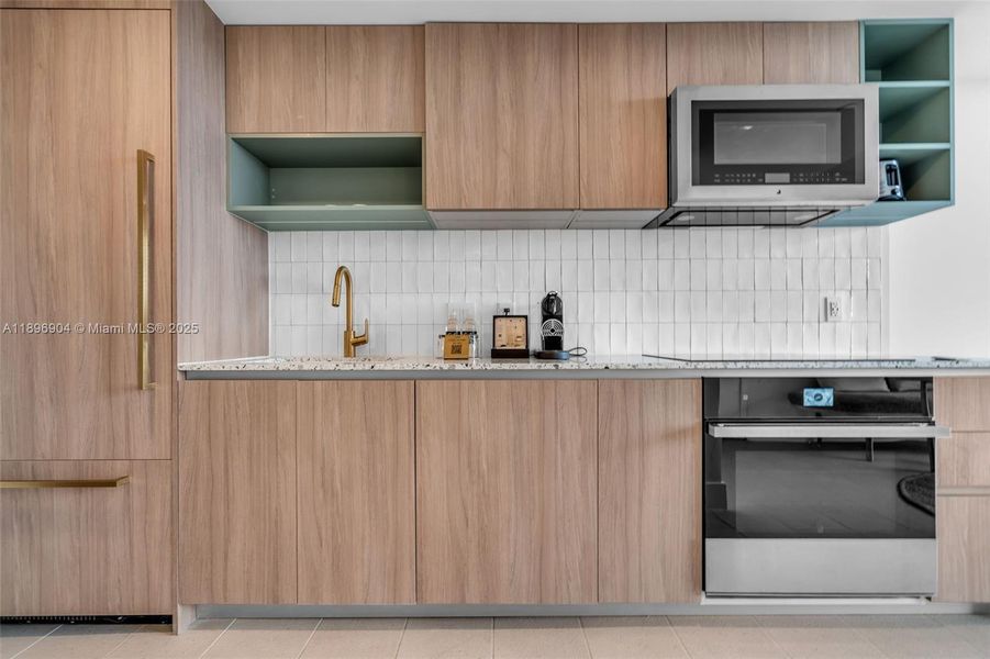 Image 37 of a home in .