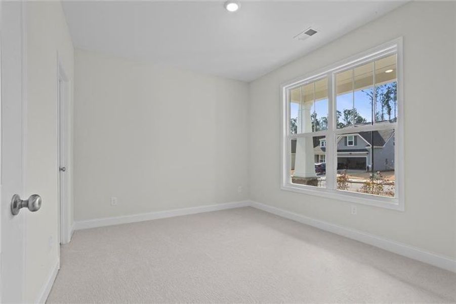 Spacious, unfurnished interior of a new home in Stratford at NatureWalk, Dallas (Image 25).