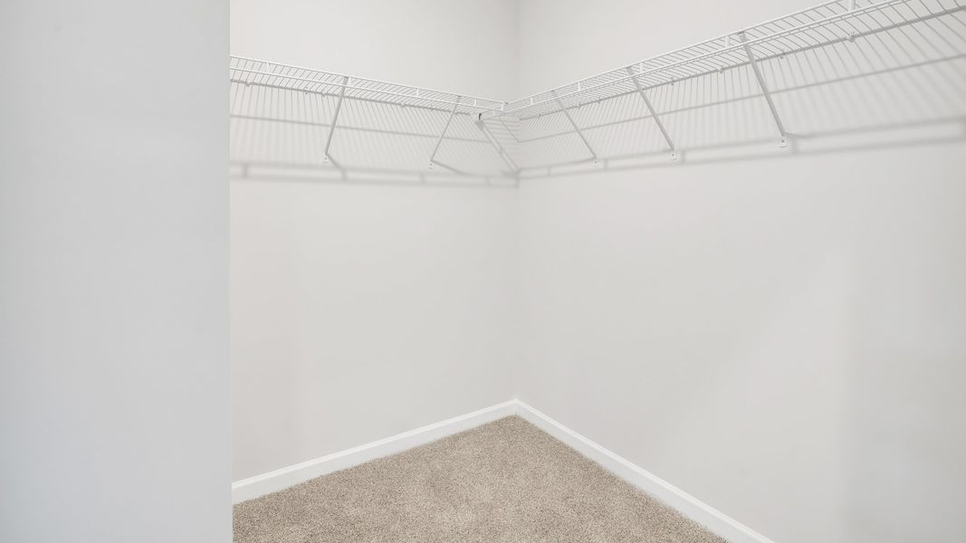 Spacious, unfurnished interior of a new home in The Pines at Blake Farm, Wilmington (Image 22).