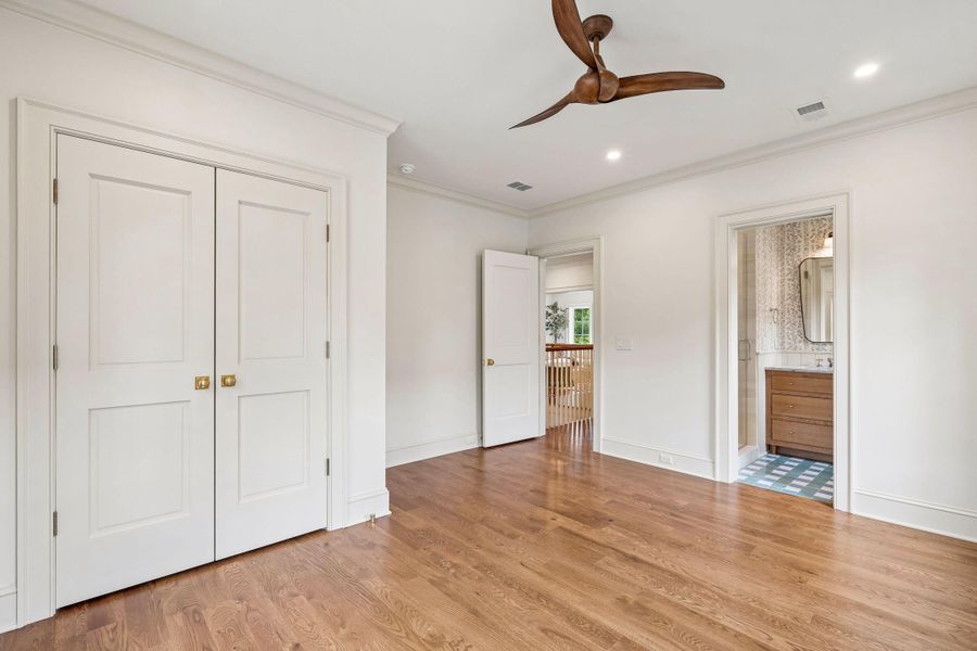 Spacious, unfurnished interior of a new home in , Mount Pleasant (Image 27).