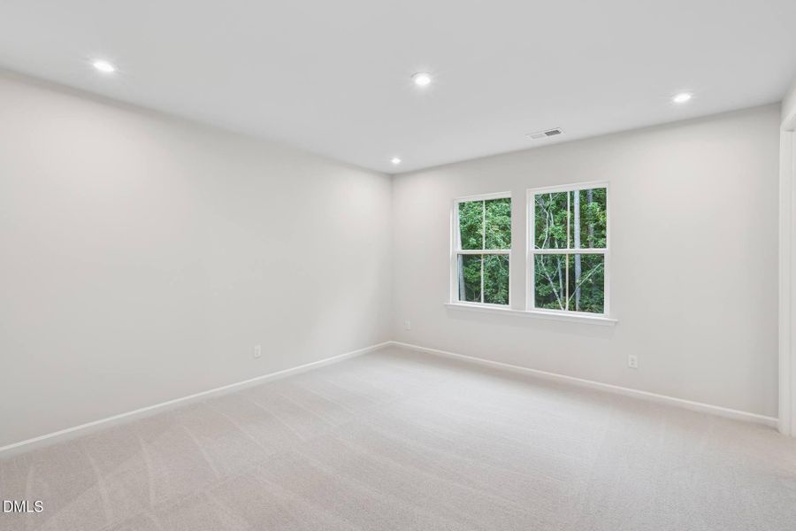 15. Twinleaf Townes 77_Primary Bedroom_8