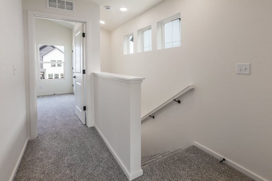 Spacious, unfurnished interior of a new home in Prairie Song, Windsor (Image 21). Spacious, unfurnished interior of a new home in Prairie Song, Windsor (Image 21).
