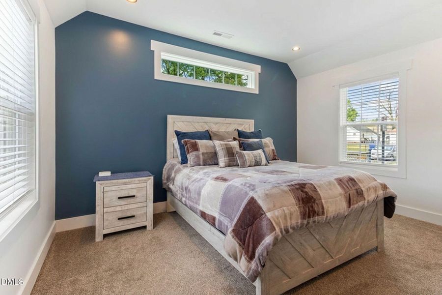 21-web-or-mls-IMG_4165RE