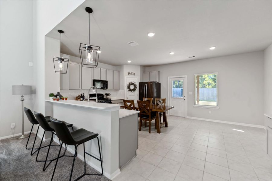 Recessed LED lighting and dimmable pendant fixtures set the perfect mood, whether you’re cooking dinner or entertaining guests at the breakfast bar. Recessed LED lighting and dimmable pendant fixtures set the perfect mood, whether you’re cooking dinner or entertaining guests at the breakfast bar.