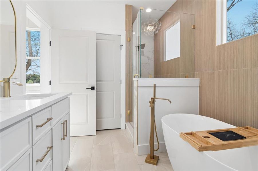 Furnished interior view inside a new home in , Glenn Heights (Image 8).