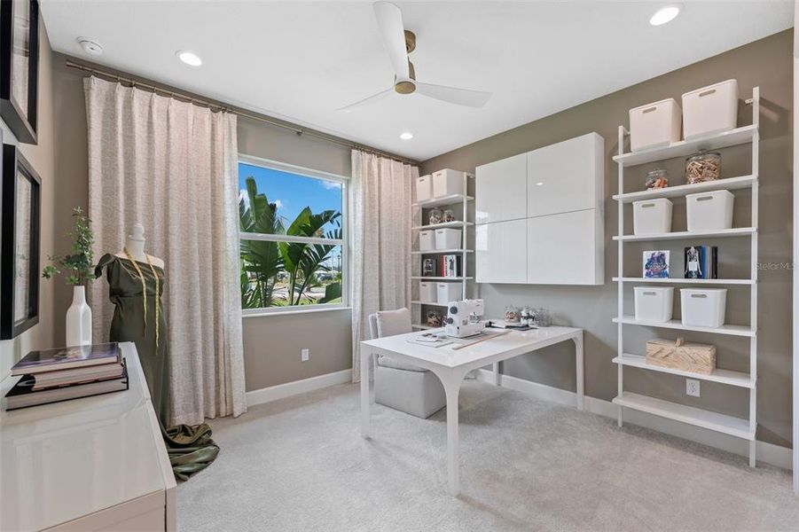 Furnished interior view inside a new home in Valencia Ridge, Wesley Chapel (Image 10).