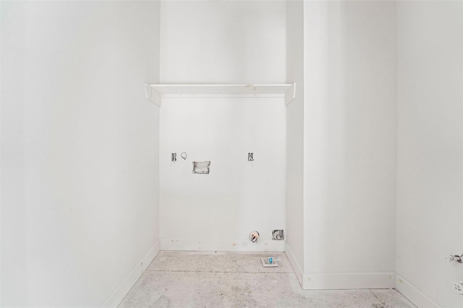 Spacious, unfurnished interior of a new home in , Houston (Image 14).