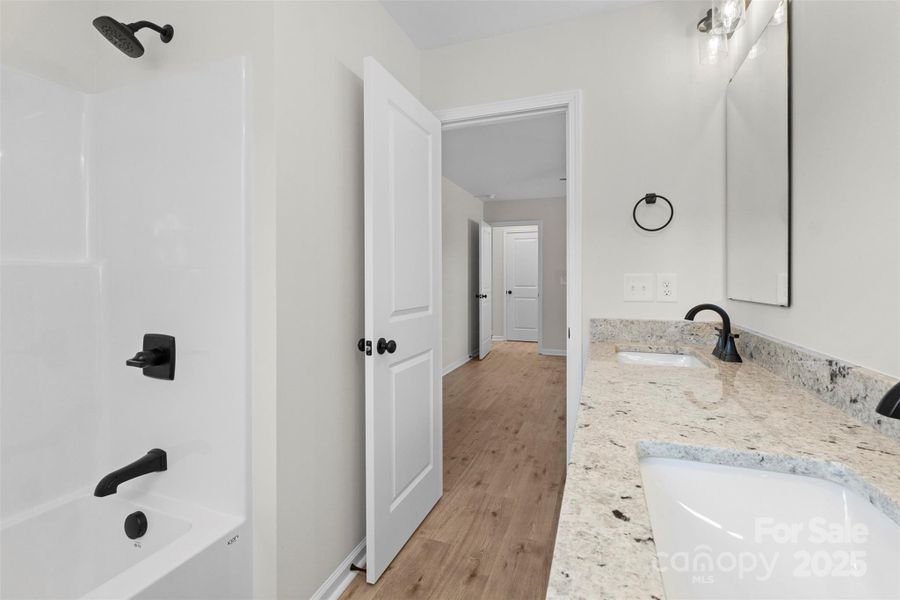 Image 27 of a home in .