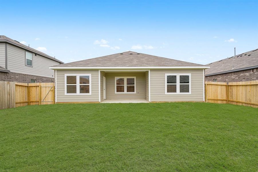 Exterior details of a home in Pecan Lakes Estates, Navasota (Image 9). Exterior details of a home in Pecan Lakes Estates, Navasota (Image 9).