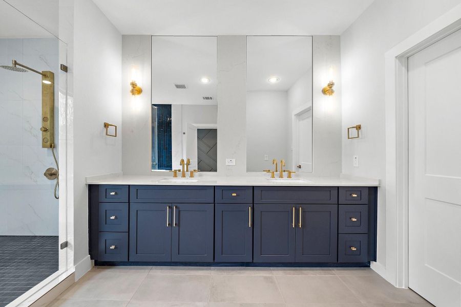 Furnished interior view inside a new home in , Houston (Image 17).