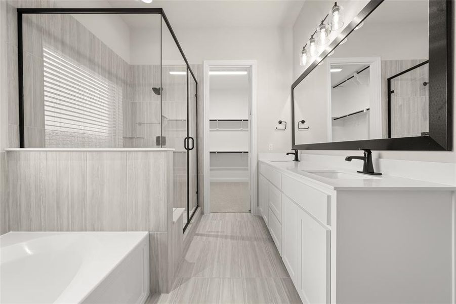 802 Whaley- Primary Suite-5