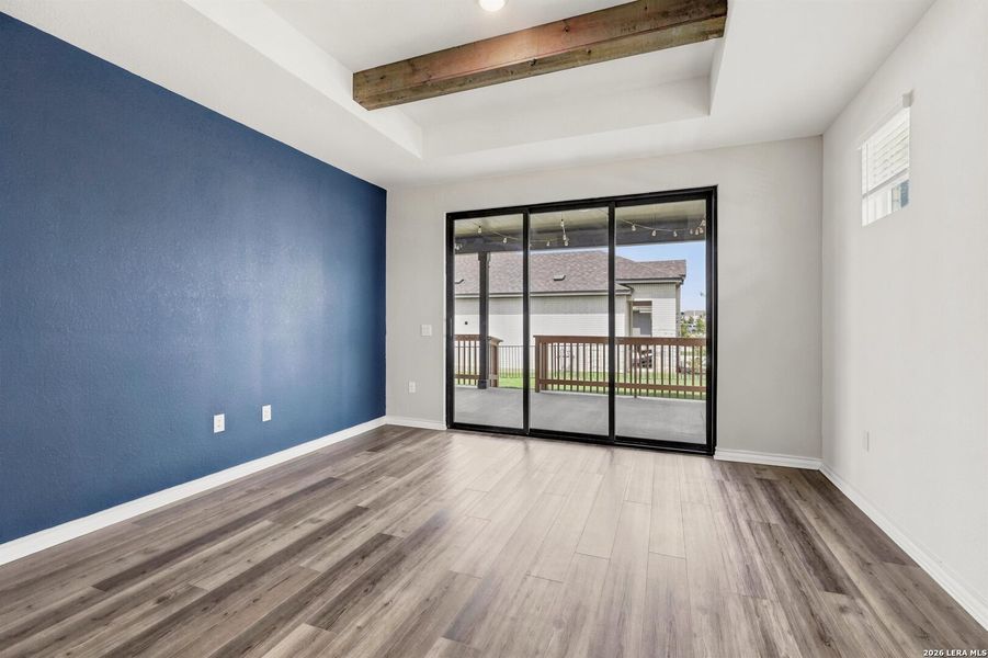 Spacious, unfurnished interior of a new home in , New Braunfels (Image 19).