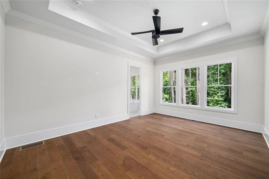 Spacious, unfurnished interior of a new home in , Atlanta (Image 24).