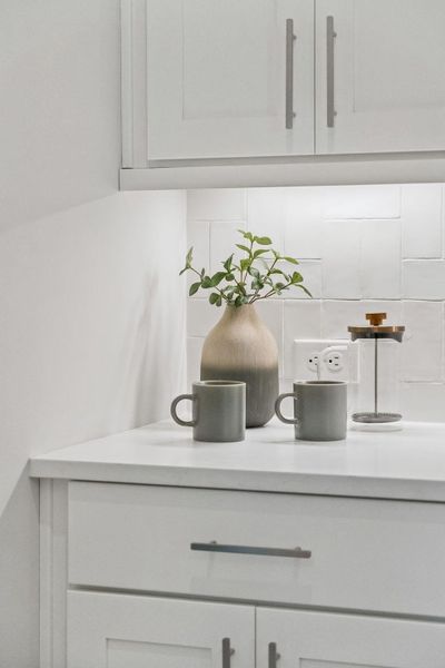 Close-up of interior finishes inside a home in , Charleston (Image 19).