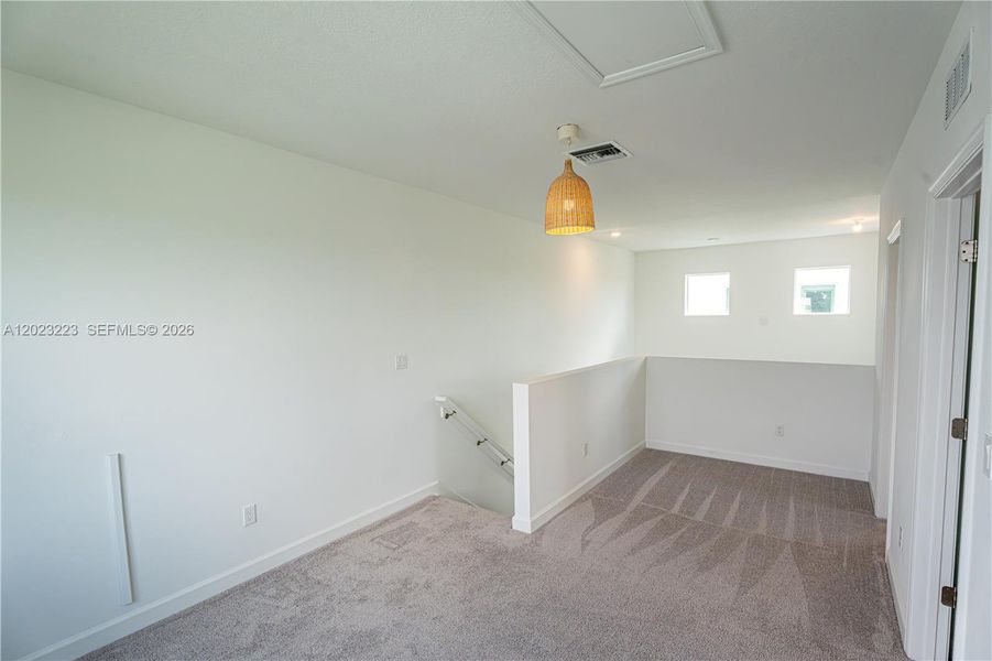 Spacious, unfurnished interior of a new home in Seagrove, Fort Pierce (Image 43). Spacious, unfurnished interior of a new home in Seagrove, Fort Pierce (Image 43).
