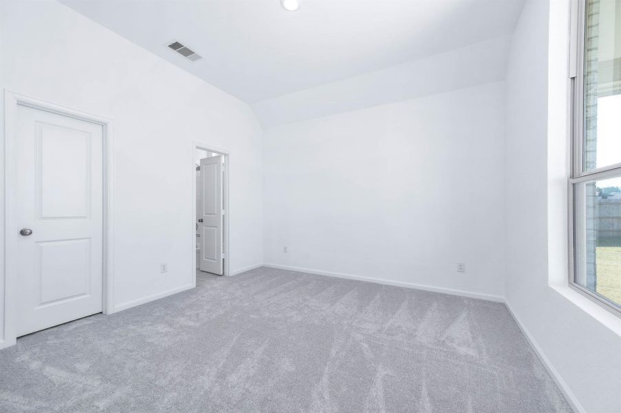 Image 14 of a home in .