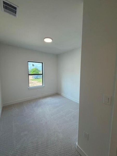 Spacious, unfurnished interior of a new home in , Brookshire (Image 12).