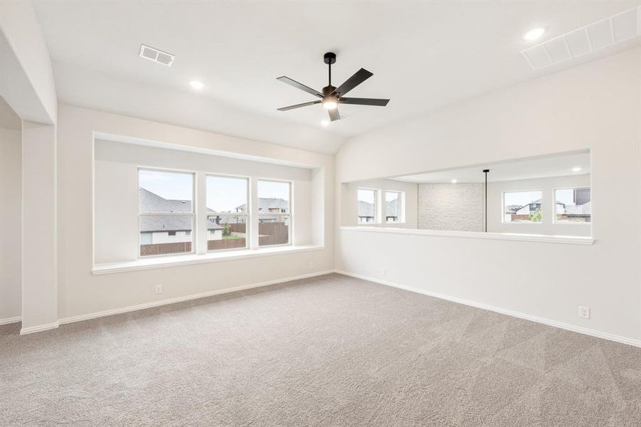 Spacious, unfurnished interior of a new home in Homestead at Daniel Farms, DeSoto (Image 39). Spacious, unfurnished interior of a new home in Homestead at Daniel Farms, DeSoto (Image 39).