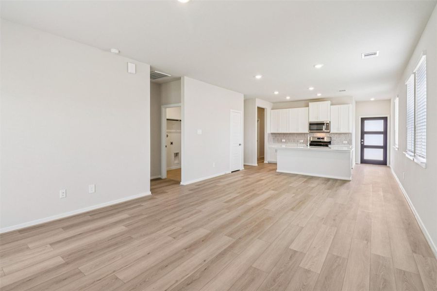 Photo is not of the actual home, but is an inspirational photo of builder’s model home and may depict options, furnishings, and/or decorator features that are not included