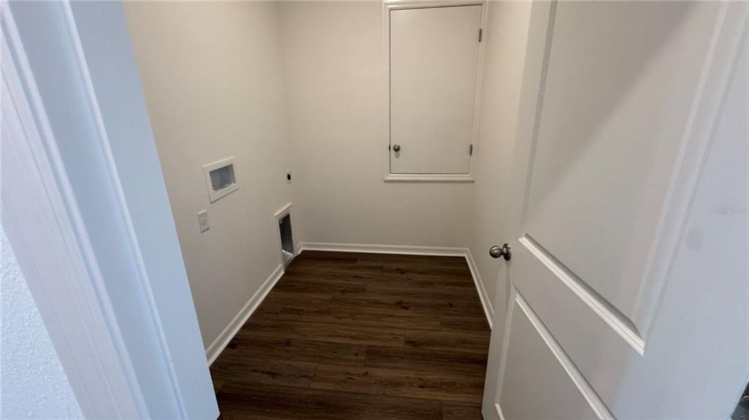 Spacious, unfurnished interior of a new home in Applewood Reserve, Lakeland (Image 19).