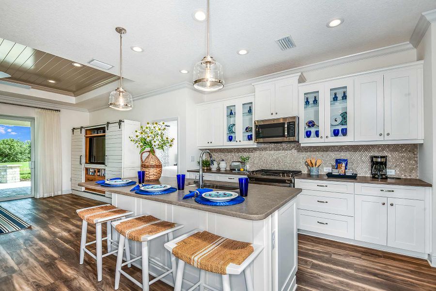 Representative furnished interior of a home built from the Heritage 2 by Neal Communities in Grand Park, Sarasota (Image 10).