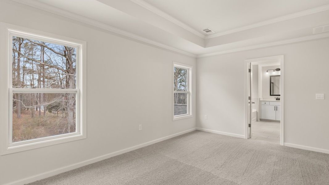 Representative unfurnished interior of a home built from the Bellview by D.R. Horton in Thalley Creek Estates, Cumming (Image 26).