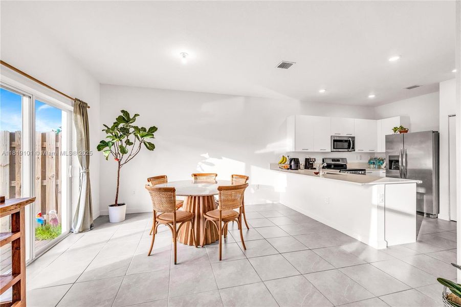 Furnished interior view inside a new home in Westview: Nantucket Collection, Miami (Image 12). Furnished interior view inside a new home in Westview: Nantucket Collection, Miami (Image 12).