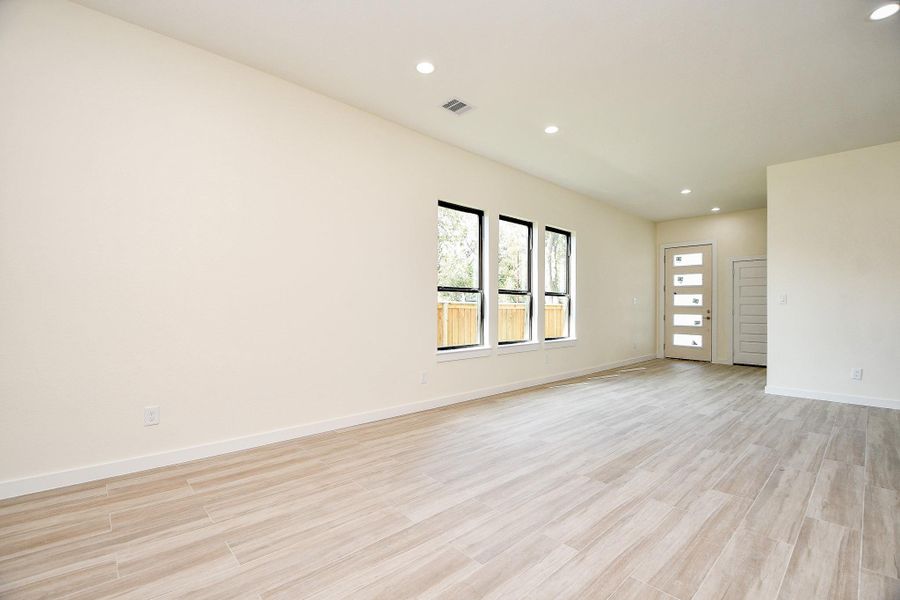 Upon entering you find beautiful floors, high ceilings, and ample recessed lighting! Upon entering you find beautiful floors, high ceilings, and ample recessed lighting!