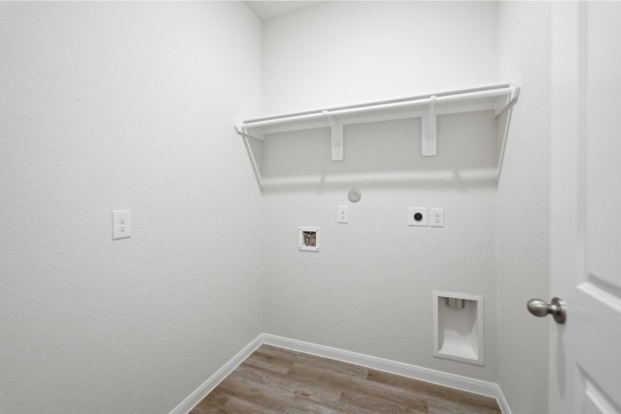 Spacious, unfurnished interior of a new home in The Reserve at Huntsville, Huntsville (Image 28).