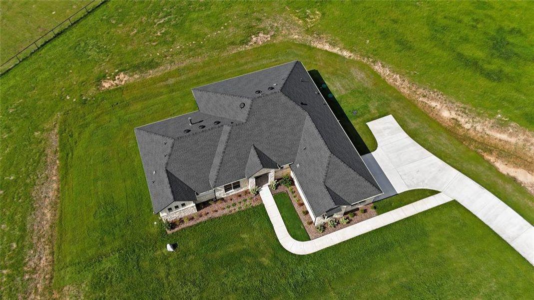 Image 39 of a home in . Image 39 of a home in .