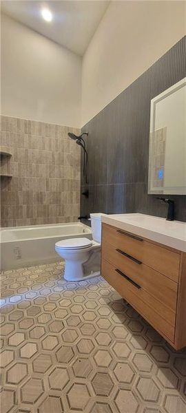 Furnished interior view inside a new home in , Ellijay (Image 5).