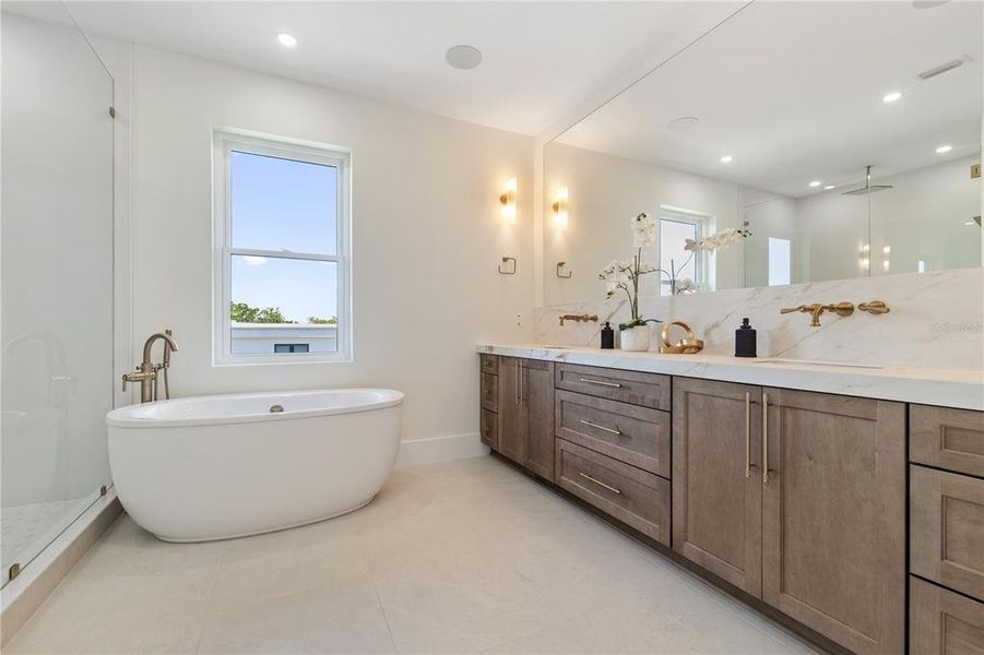 Furnished interior view inside a new home in , Tampa (Image 11).