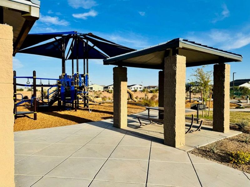 Community amenities in Claro at Amarillo Creek, Maricopa (Image 27).