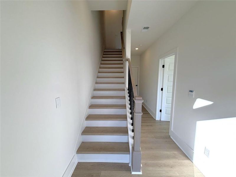 Spacious, unfurnished interior of a new home in Overlook at Peachtree Corners, Peachtree Corners (Image 20).