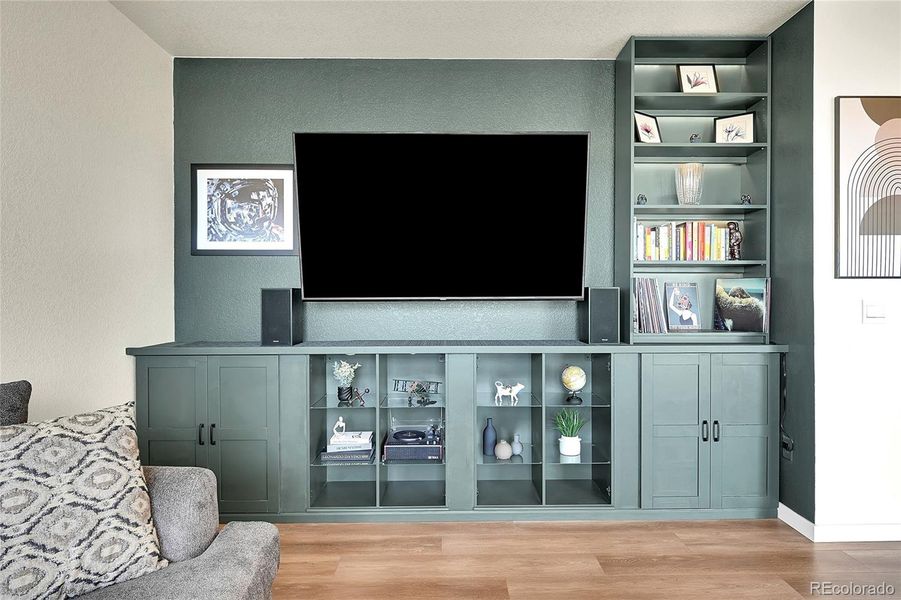 Furnished interior view inside a new home in Settlers Crossing, Commerce City (Image 25).
