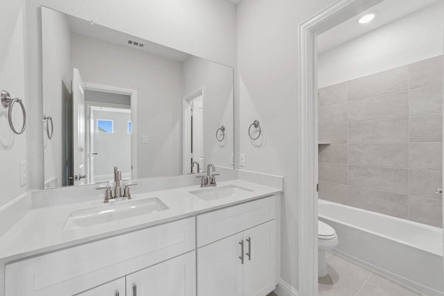Representative furnished interior of a home built from the Duets D419 by Landon Homes in Lexington Frisco, Frisco (Image 8). Representative furnished interior of a home built from the Duets D419 by Landon Homes in Lexington Frisco, Frisco (Image 8).