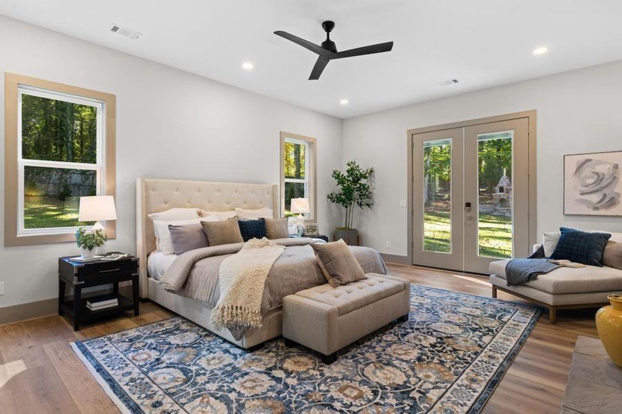 Furnished interior view inside a new home in , Peachtree Corners (Image 11).