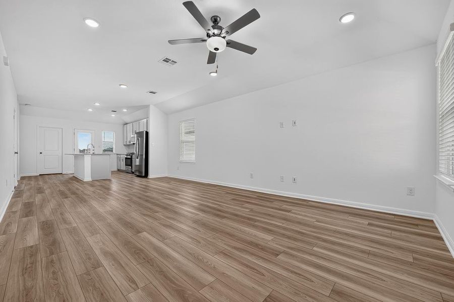 126 Christy Street ~ Ready Now 126 Christy Street ~ Ready Now