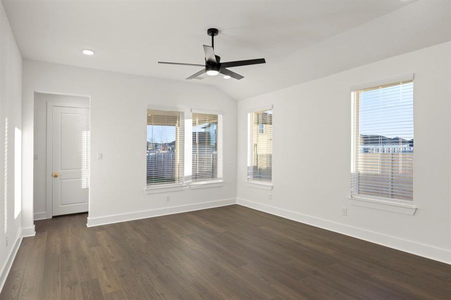 14. 2708 Painted - Family