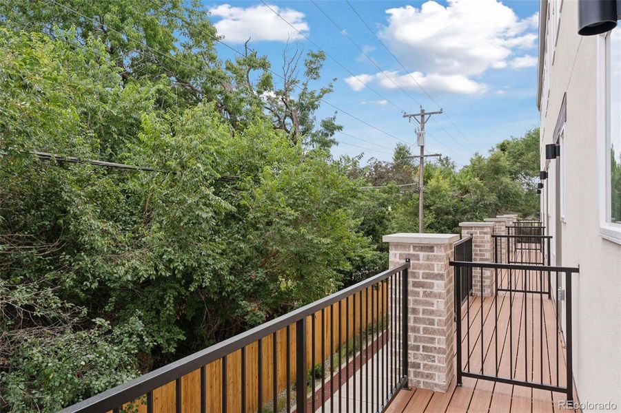 Image 20 of a home in .