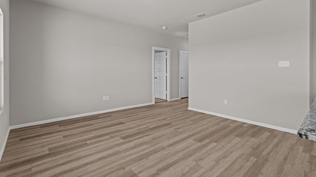 Representative unfurnished interior of a home built from the ZAVALLA by D.R. Horton in Hampton Hills, Abilene (Image 11). Representative unfurnished interior of a home built from the ZAVALLA by D.R. Horton in Hampton Hills, Abilene (Image 11).