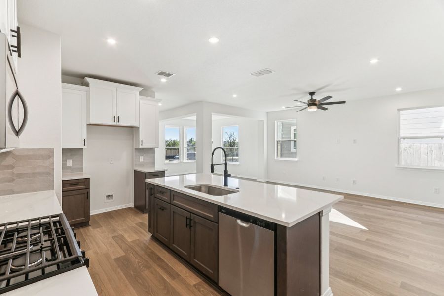 Furnished interior view inside a new home in Porter Country, Buda (Image 7). Furnished interior view inside a new home in Porter Country, Buda (Image 7).