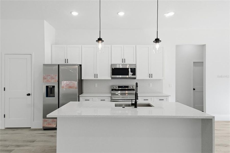 Furnished interior view inside a new home in , Dunnellon (Image 8).